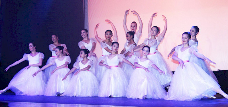 Танцевальная школа "Пируэт" отметила свое десятилетие