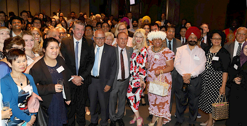 Министр Уильямс благодарит мультикультурные сообщества НЮУ