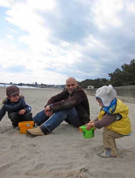 Алексей Кононенко с детьми за недель до катастрофы