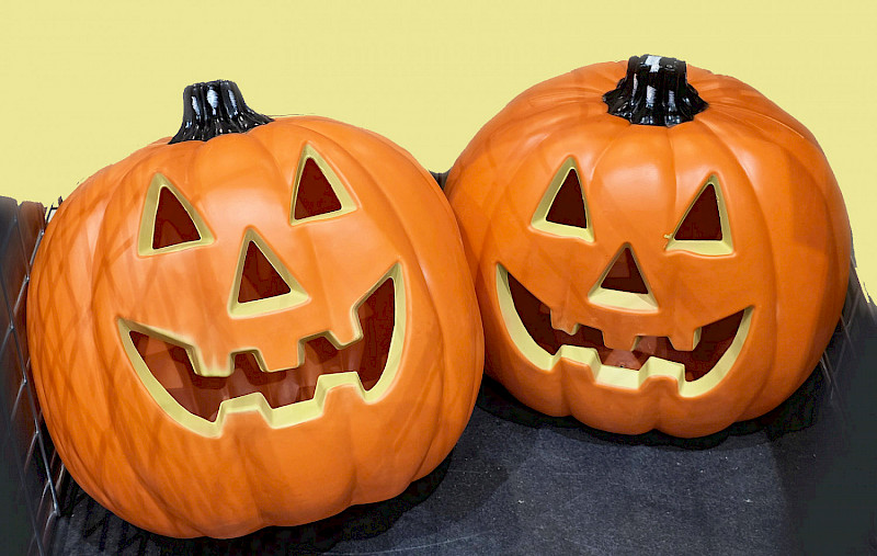 Ночь, когда стирается грань между мирами