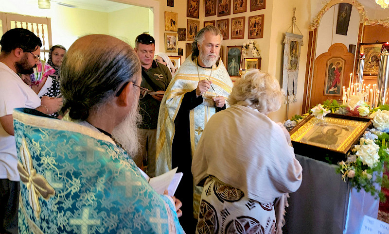 Икона Божией Матери «Умягчение злых сердец» в Воллонгонге!