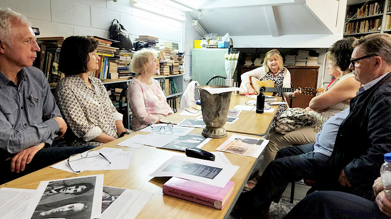 Читаем стихи Мандельштама в Сиднее