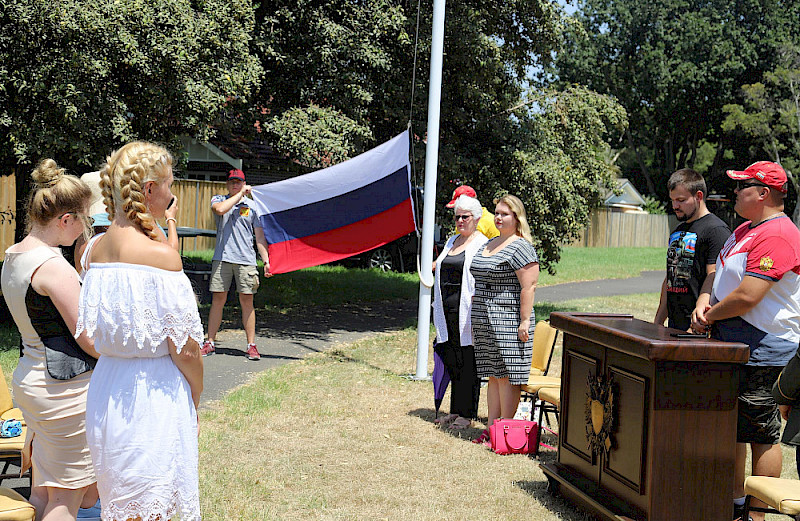 Russian flag in the Wadim (Bill) Jegorow reserve